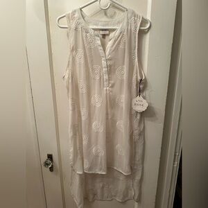 NWT Knox RoseWhite Sleeveless Embroidered Blouse